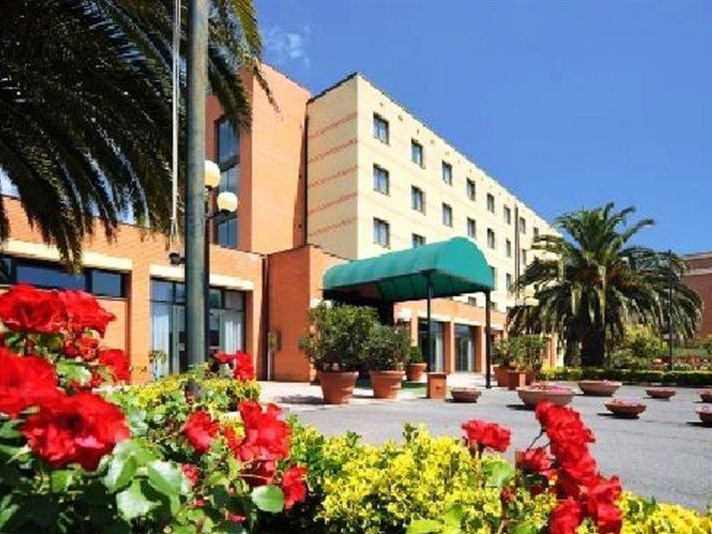 Meditur Hotel Pomezia Exterior foto